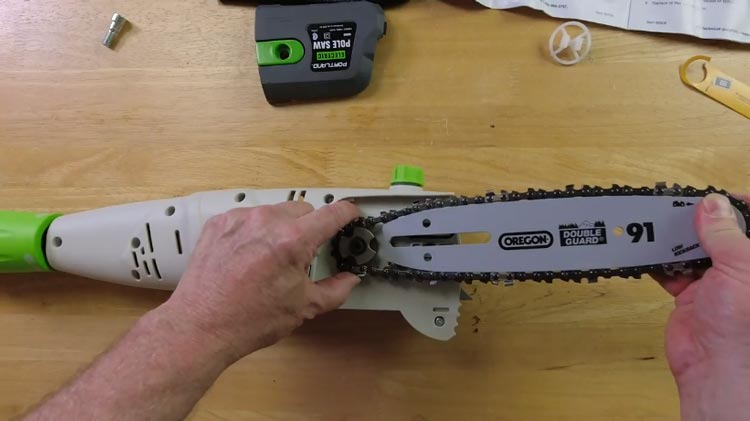 What determines the Cutting Ability of a Pole Saw for Branches